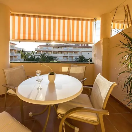 La Marina Vyb Frente Al Mar Апартаменты *